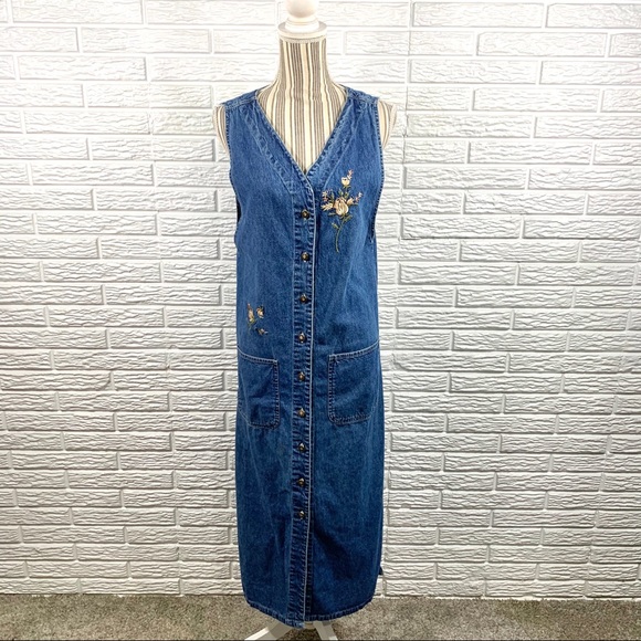 Vintage Dresses & Skirts - Vintage MPH Blues Floral Embroidered Denim Dress